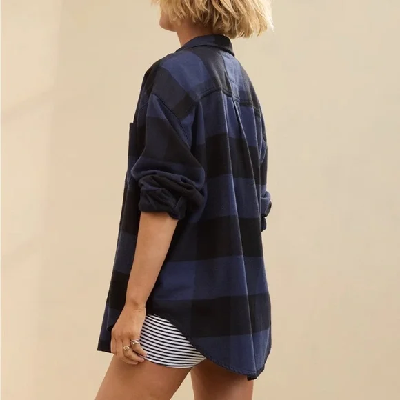 Aerie Blue Casual Button Down Shirt Relaxed Fit - Picture 2 of 6